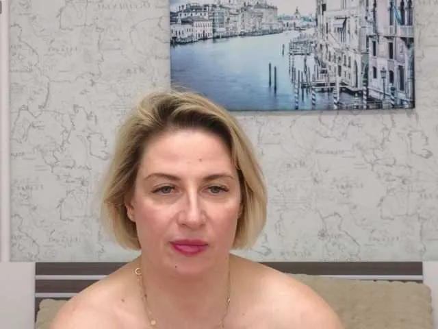 Live sex webcam photo for Murenza #290618696