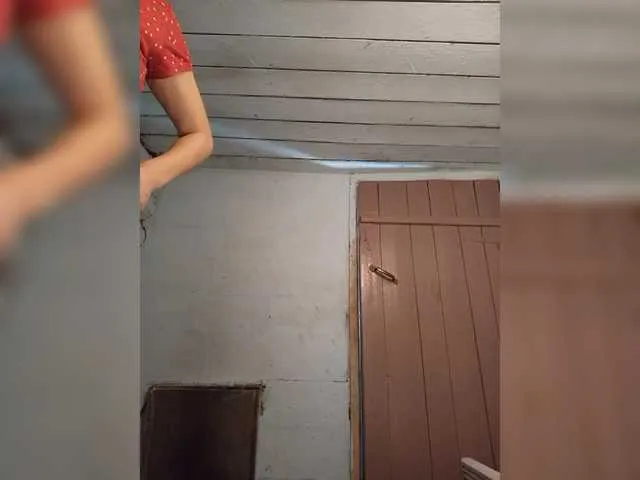 Live sex webcam photo for Mussypussy222 #290412426