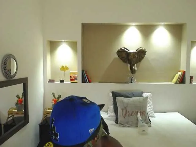 Live sex webcam photo for Mustafa-aku #277312885