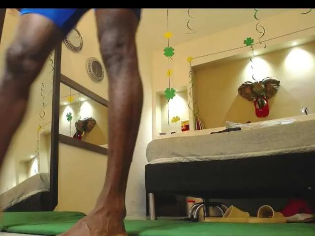 Live sex webcam photo for Mustafa-aku #277575688