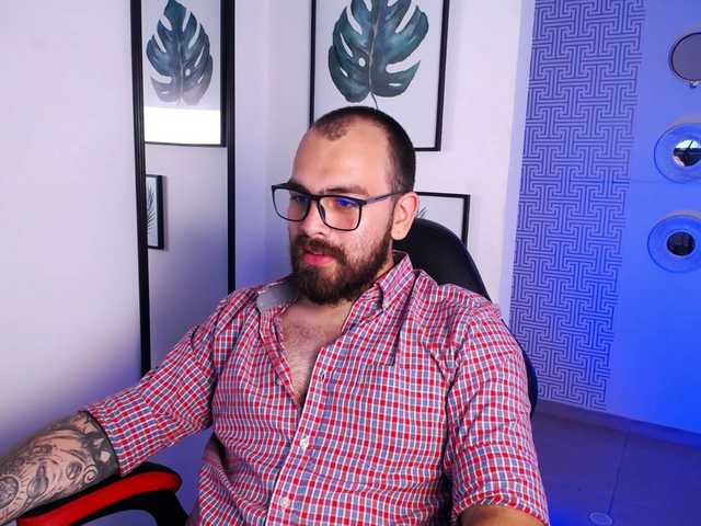 Live sex webcam photo for MustafaZekki #275961976