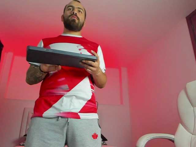 Live sex webcam photo for MustafaZekki #276031386