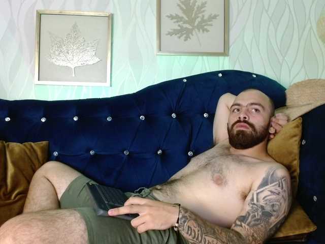 Live sex webcam photo for MustafaZekki #276155849