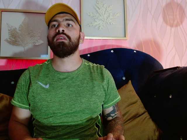 Live sex webcam photo for MustafaZekki #276173090