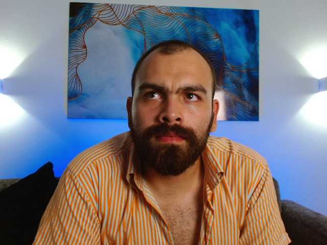 Live sex webcam photo for MustafaZekki #276237687