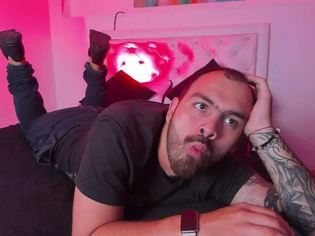 Live sex webcam photo for MustafaZekki #276280898