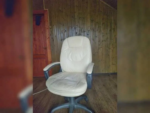 Live sex webcam photo for Muza-Love #274529545