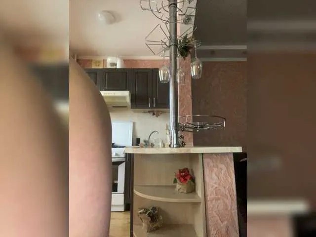 Live sex webcam photo for My-Love1467 #277268763