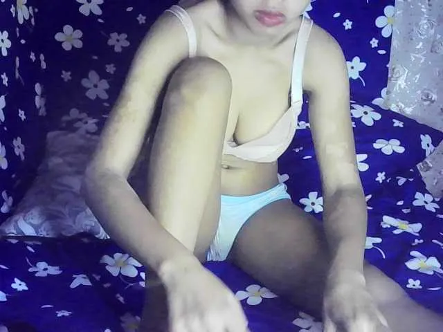 Live sex webcam photo for My-chat #272979295