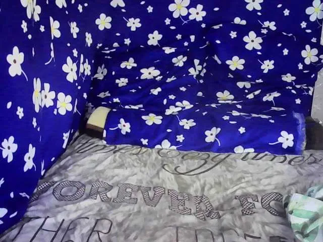 Live sex webcam photo for My-chat #273513845