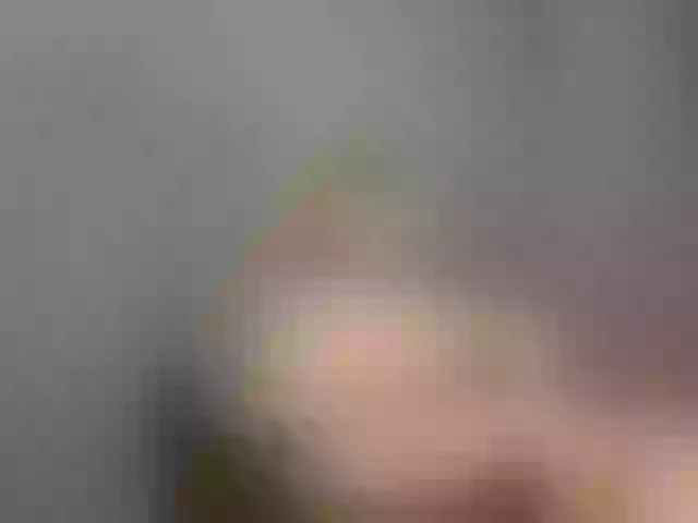 Live sex webcam photo for My-love33 #275767649