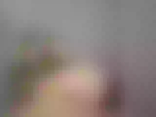 Live sex webcam photo for My-love33 #276378614