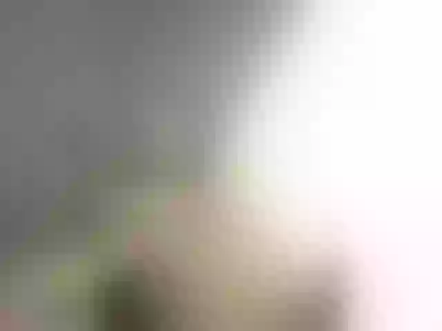 Live sex webcam photo for My-love33 #276558934