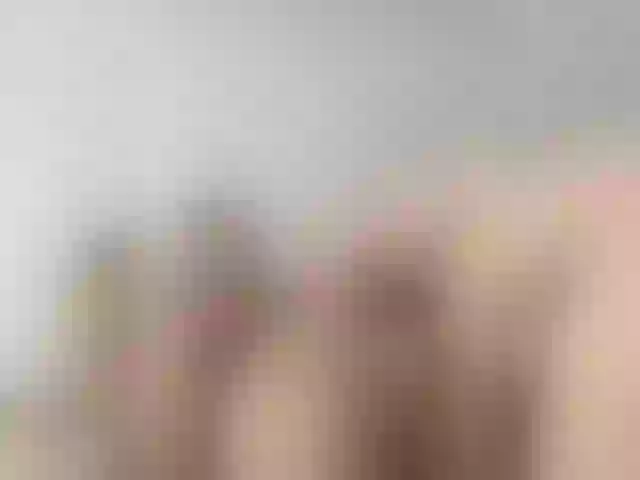 Live sex webcam photo for My-love33 #276599183