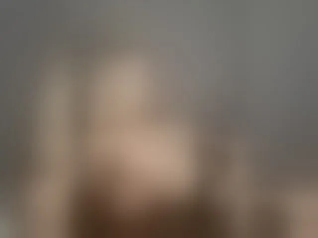 Live sex webcam photo for My-love33 #276603175