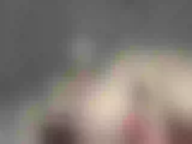 Live sex webcam photo for My-love33 #276677988
