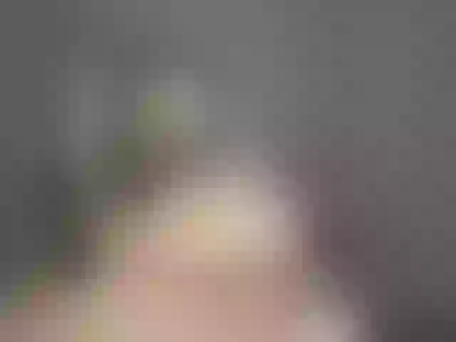 Live sex webcam photo for My-love33 #276797267