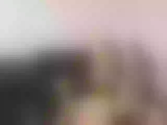 Live sex webcam photo for My-love33 #277124977