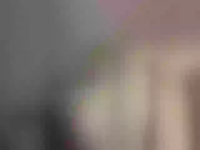 Live sex webcam photo for My-love33 #277238870