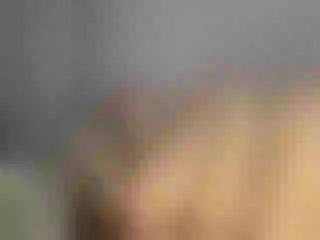 Live sex webcam photo for My-love33 #277543917