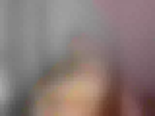 Live sex webcam photo for My-love33 #278135766