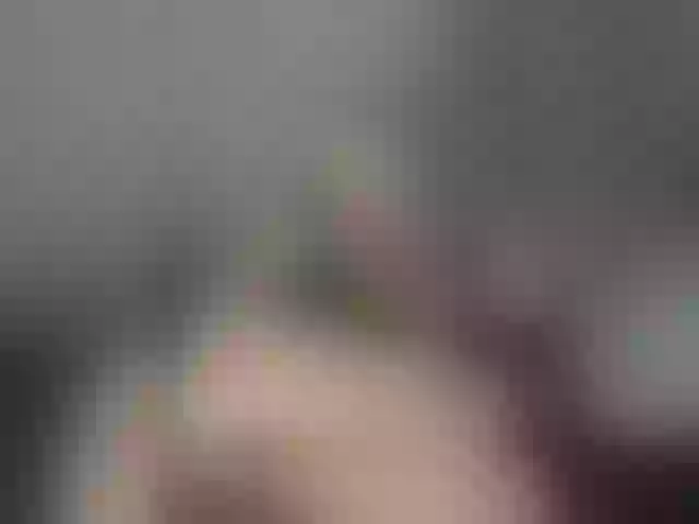 Live sex webcam photo for My-love33 #290577199