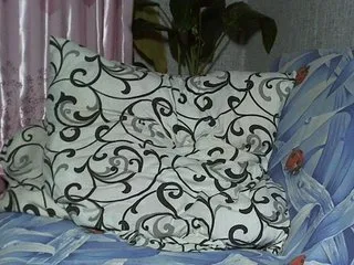 Live sex webcam photo for MyHotGirl69 #163360588