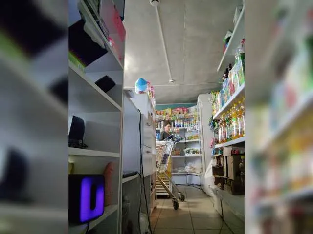 Live sex webcam photo for MyLittlegi #275843597