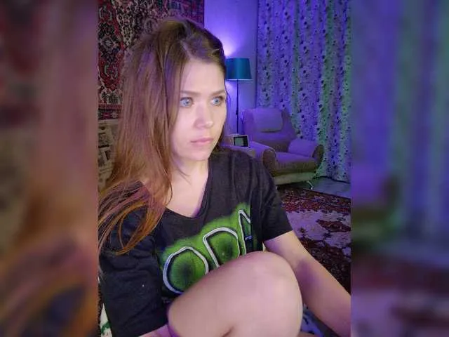 Live sex webcam photo for MyLittlegi #276844203