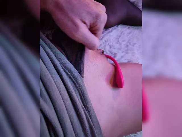 Live sex webcam photo for MyLittlegi #277201509