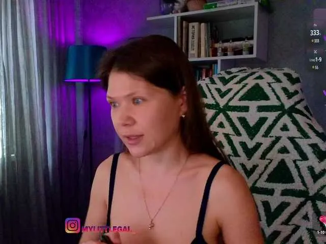 Live sex webcam photo for MyLittlegi #290964238