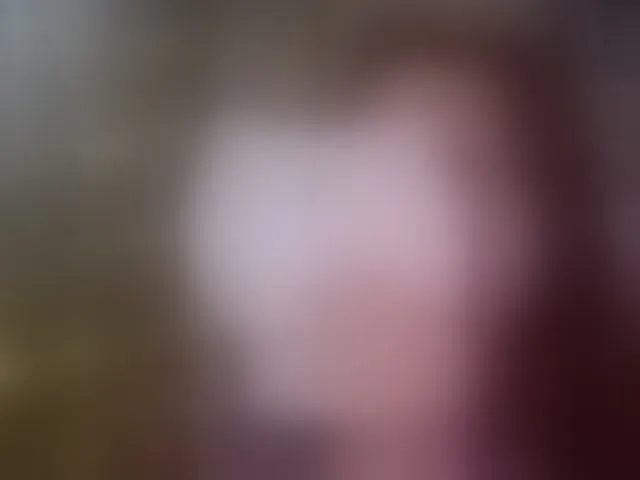 Live sex webcam photo for MyLittlegi #292439551