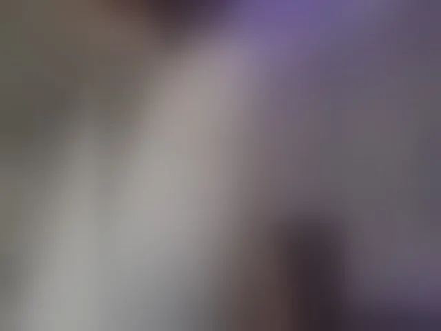 Live sex webcam photo for MyLittlegi #293176926