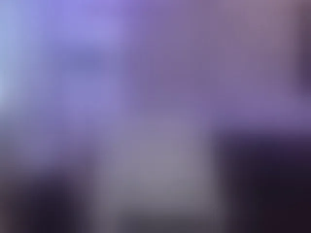Live sex webcam photo for MyLittlegi #293479247