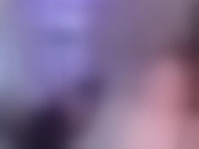 Live sex webcam photo for MyLittlegi #293514402