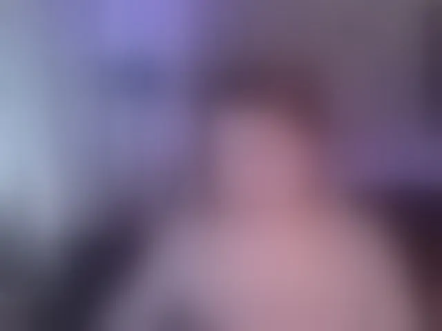 Live sex webcam photo for MyLittlegi #293554471
