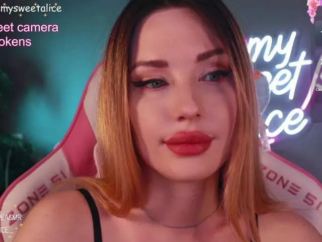 Live sex webcam photo for MySweetAlice #291617777