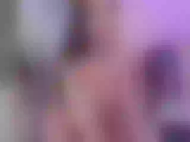 Live sex webcam photo for MyaJensonn #277956583