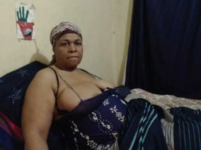 Live sex webcam photo for Mydreamgirrl #275976004