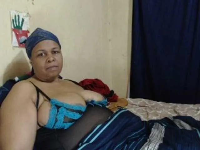 Live sex webcam photo for Mydreamgirrl #276008208