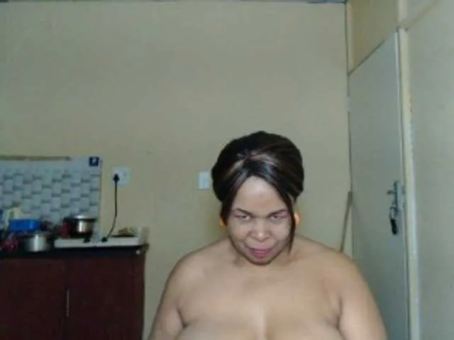 Live sex webcam photo for Mydreamgirrl #277955067