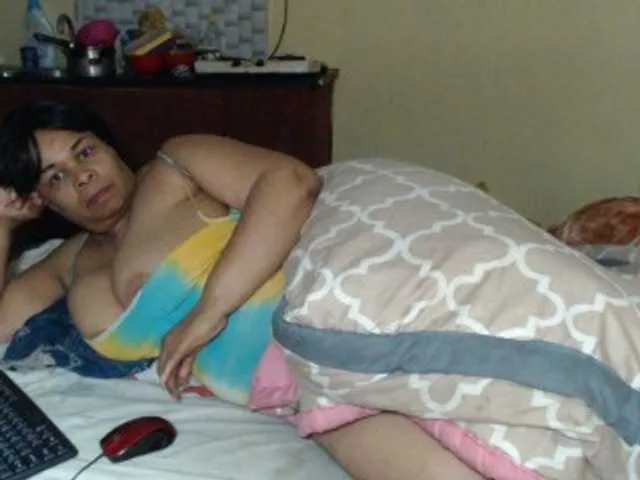 Live sex webcam photo for Mydreamgirrl #279332671