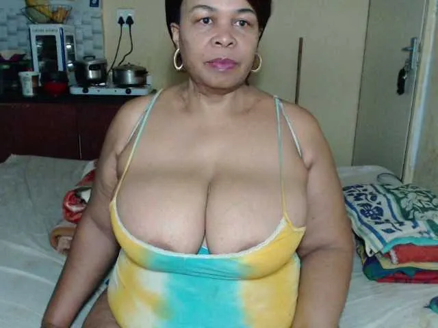 Live sex webcam photo for Mydreamgirrl #290337893