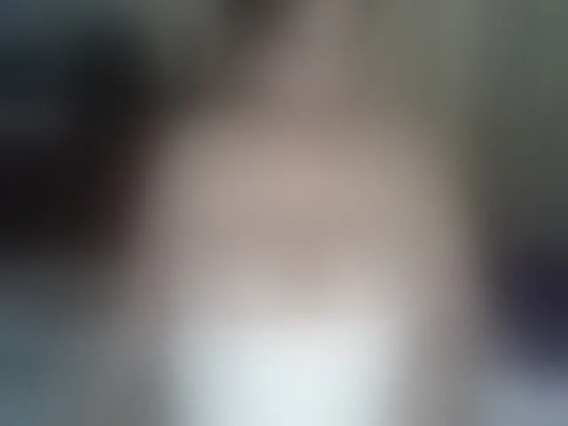 Live sex webcam photo for Mydreamgirrl #293545488