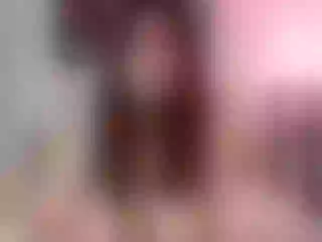 Live sex webcam photo for Mymilf1988 #291185090
