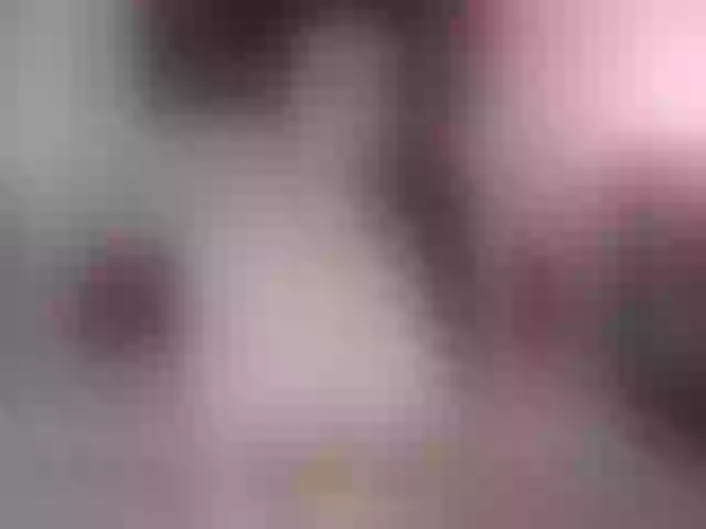 Live sex webcam photo for Mymilf1988 #291439616