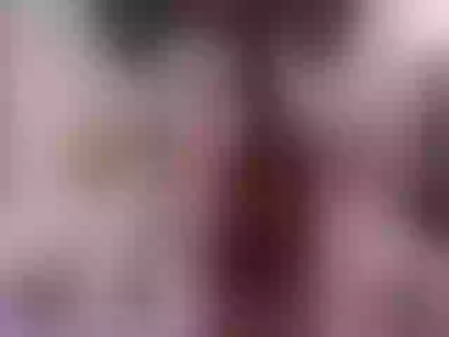 Live sex webcam photo for Mymilf1988 #292176472