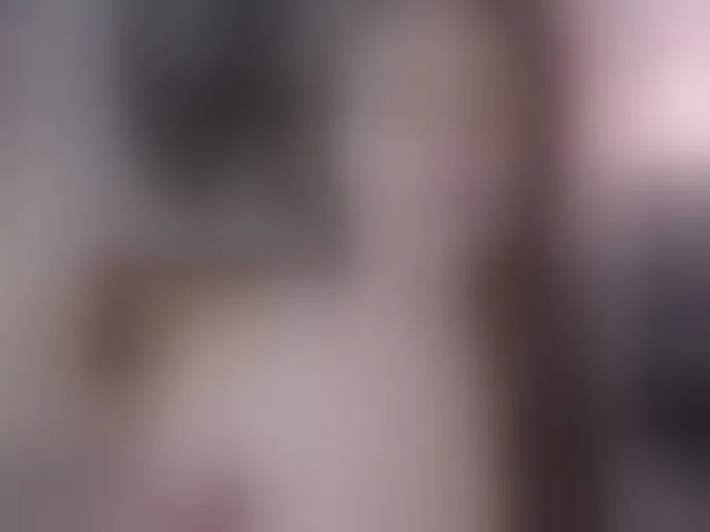 Live sex webcam photo for Mymilf1988 #292447680