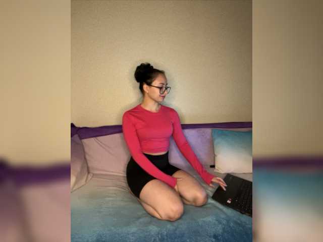 Live sex webcam photo for Myr-kiss #277967276