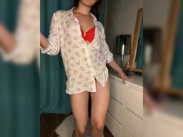 Live sex webcam photo for Myr-kiss #278260228